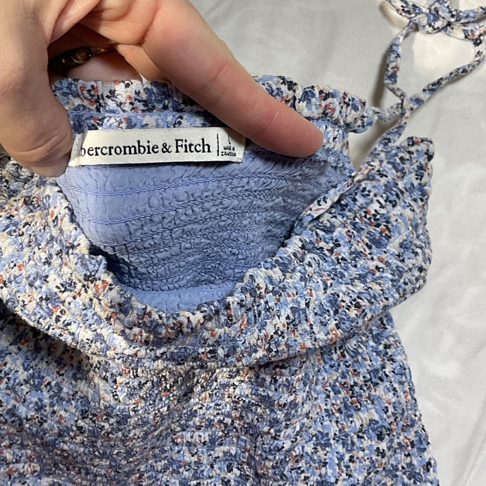 Abercrombie & Fitch Blue Textured Top - Picture 3 of 4